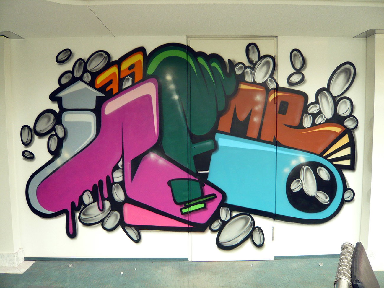 Graffiti Wall - Photo by Info - Mr.Info