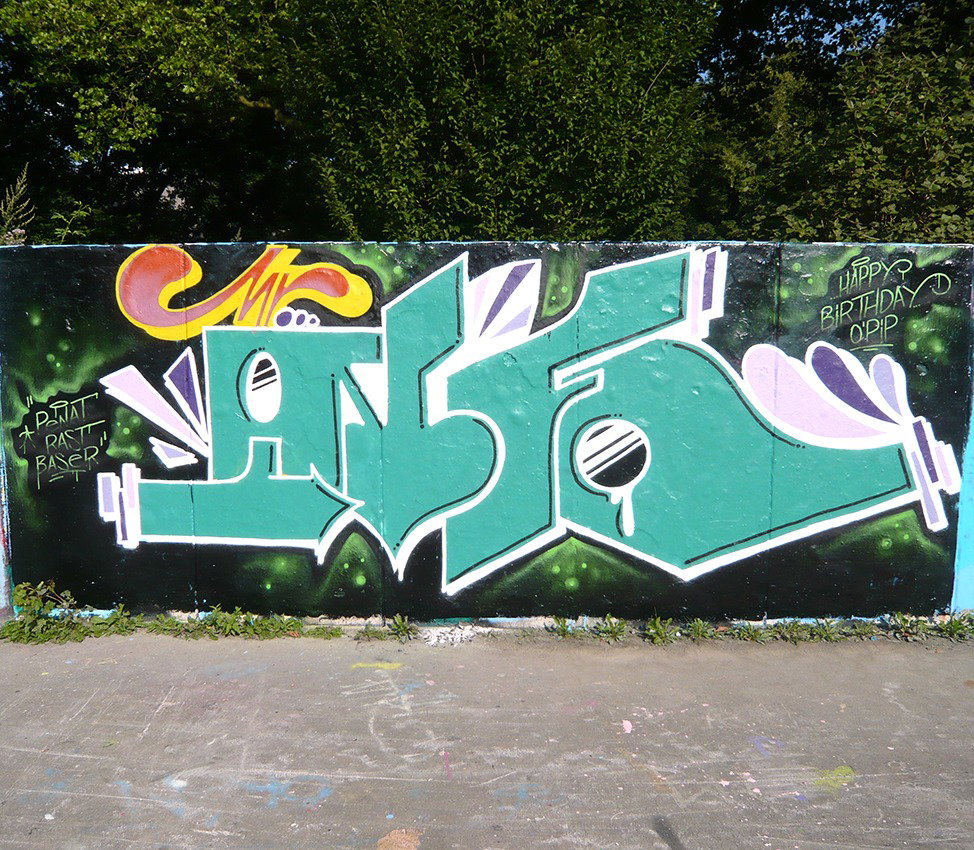 Graffiti Wall - Photo by Info - Mr.Info (2015)