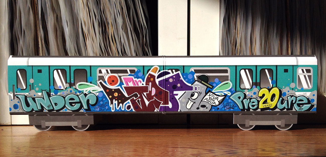 Graffiti Train - Photo by Info