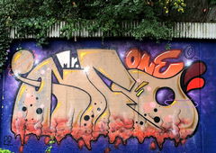 Graffiti Wall - Photo by Info