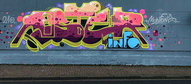 Graffiti Wall - Photo by Info