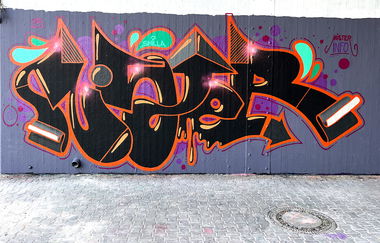 Graffiti Wall - Photo by Info