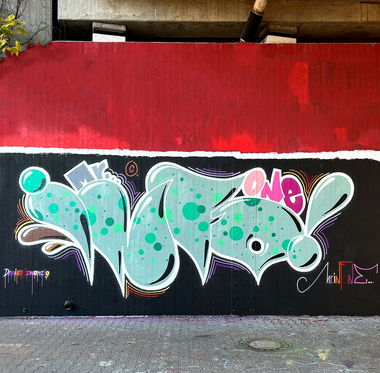 Graffiti Wall - Photo by Info