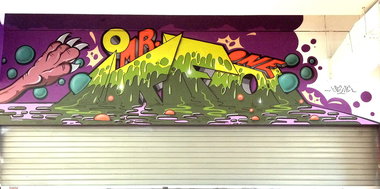 Graffiti Wall - Photo by Info