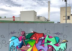 Graffiti Wall - Photo by Info