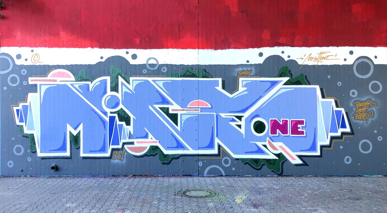 Graffiti Wall - Photo by Info