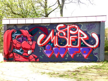 Graffiti Wall - Photo by Info