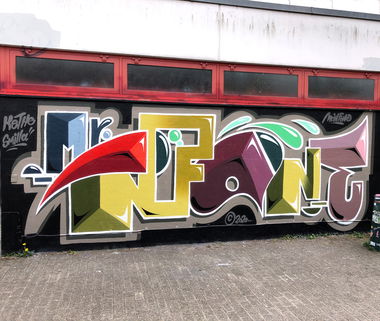 Graffiti Wall - Photo by Info