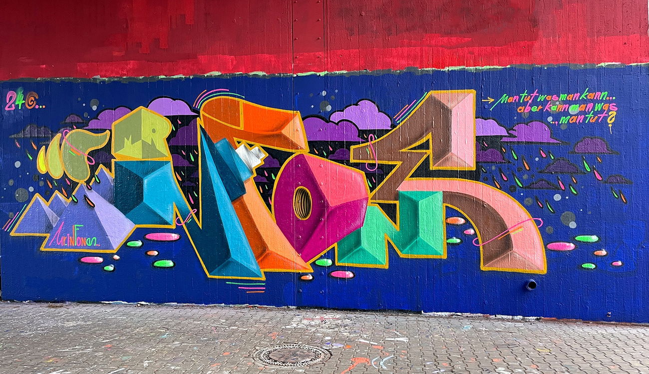 Graffiti Wall - Photo by Info