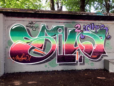 Graffiti Wall - Photo by Info