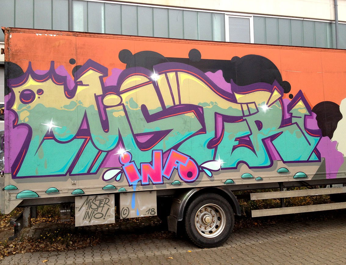 Graffiti Wall - Photo by Info