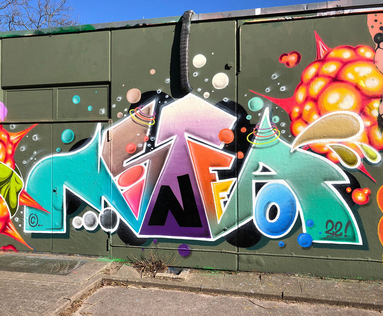 Graffiti Wall - Photo by Info