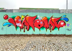 Graffiti Wall - Photo by Info