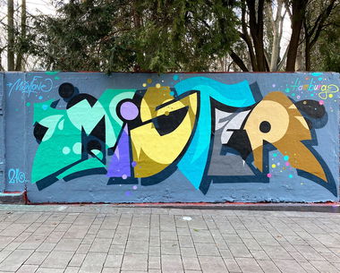 Graffiti Wall - Photo by Info