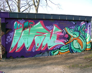 Graffiti Wall - Photo by Info