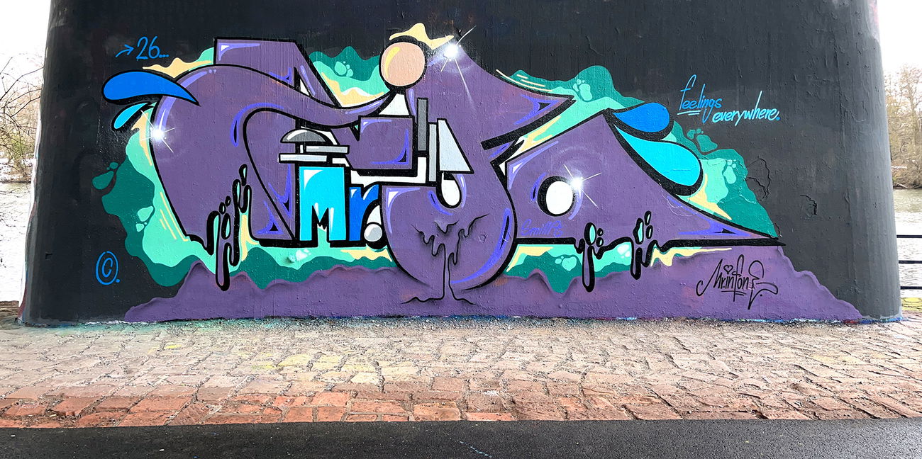 Graffiti Wall - Photo by Info