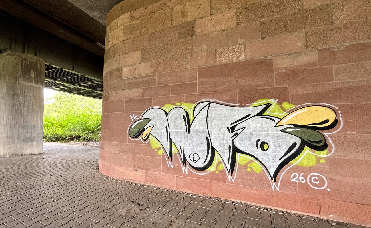 Graffiti Wall - Photo by Info