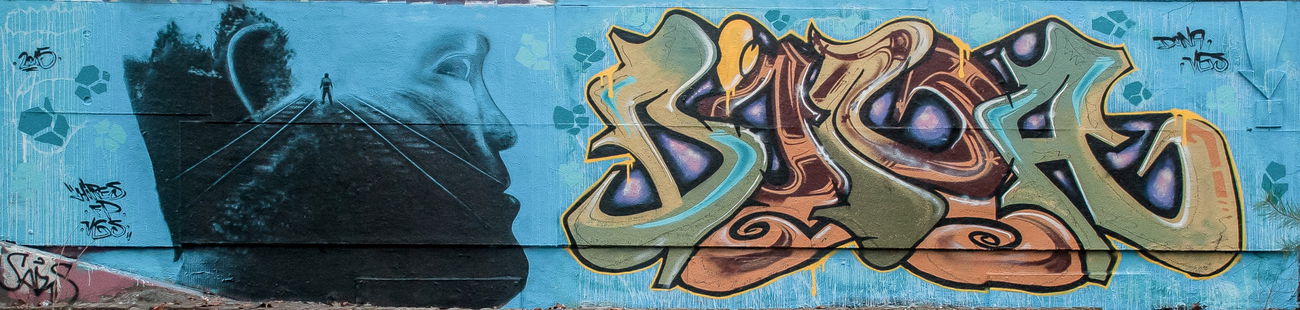 Graffiti in Berlin - Photo by Internetzo (2015)