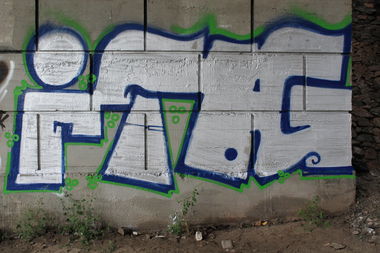 Graffiti Bombing in Kyiv - Photo by Itog