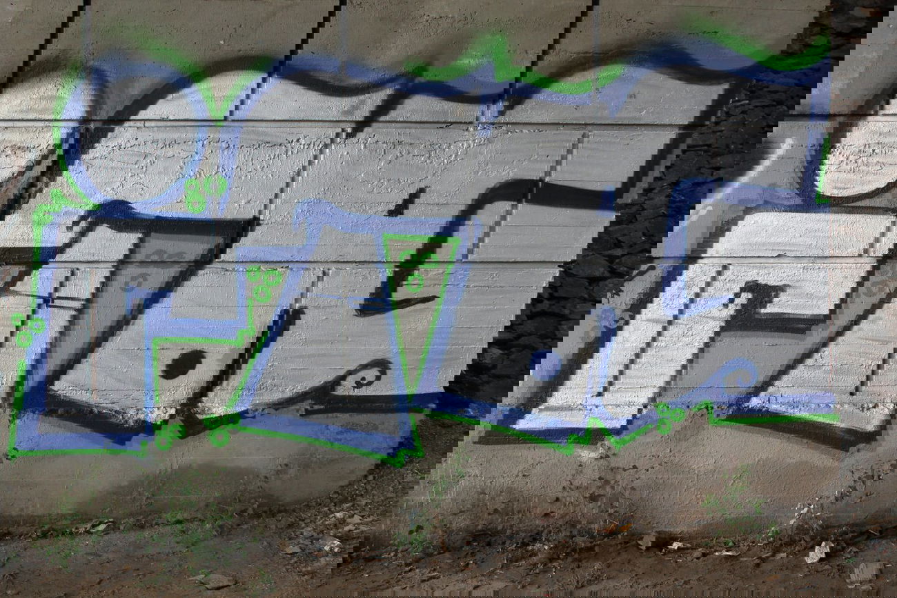 Graffiti Bombing in Kyiv - Photo by Itog