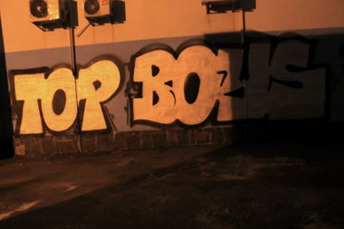Graffiti Bombing in Kyiv - Photo by Itog - TOP, BOYS