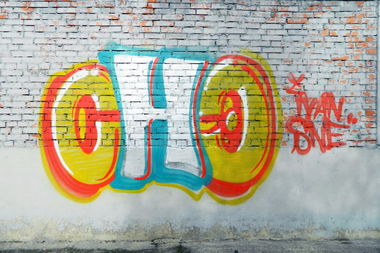 Graffiti Bombing - Photo by IvanSne