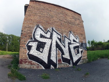 Graffiti Wall - Photo by IvanSne