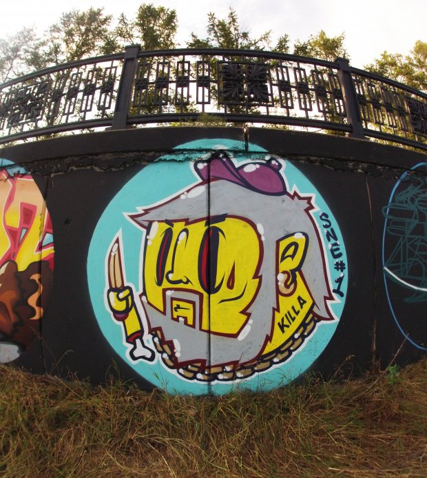 Graffiti Wall - Photo by IvanSne