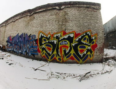 Graffiti Bombing - Photo by IvanSne