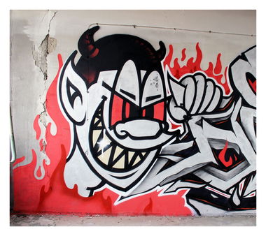 Graffiti Wall - Photo by IvanSne