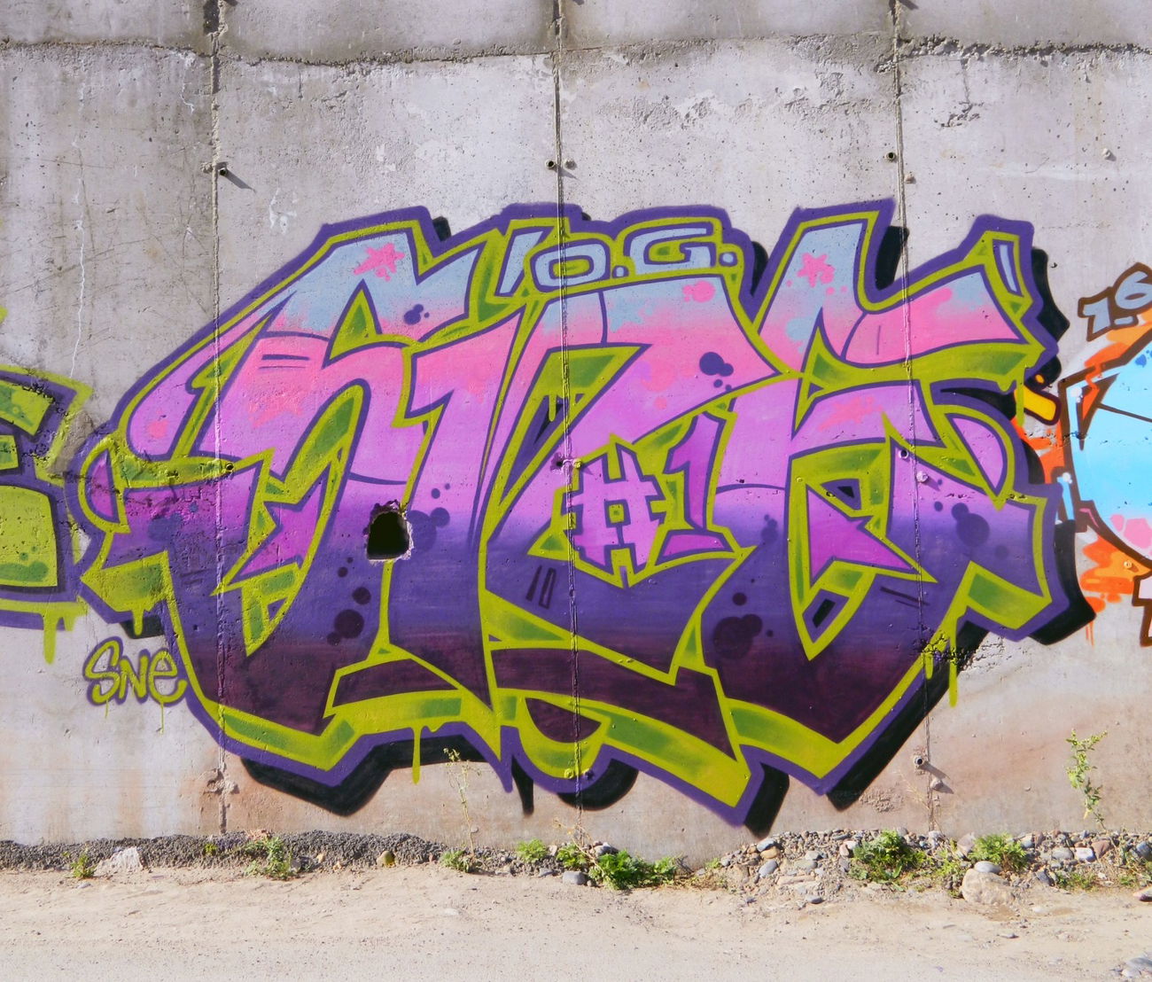 Graffiti Wall - Photo by IvanSne (2016)