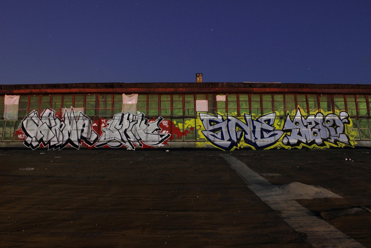 Graffiti Wall - Photo by IvanSne