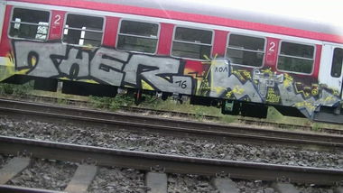 Graffiti Train - Photo by JACKP0TT - THER, LOL, KASSEL