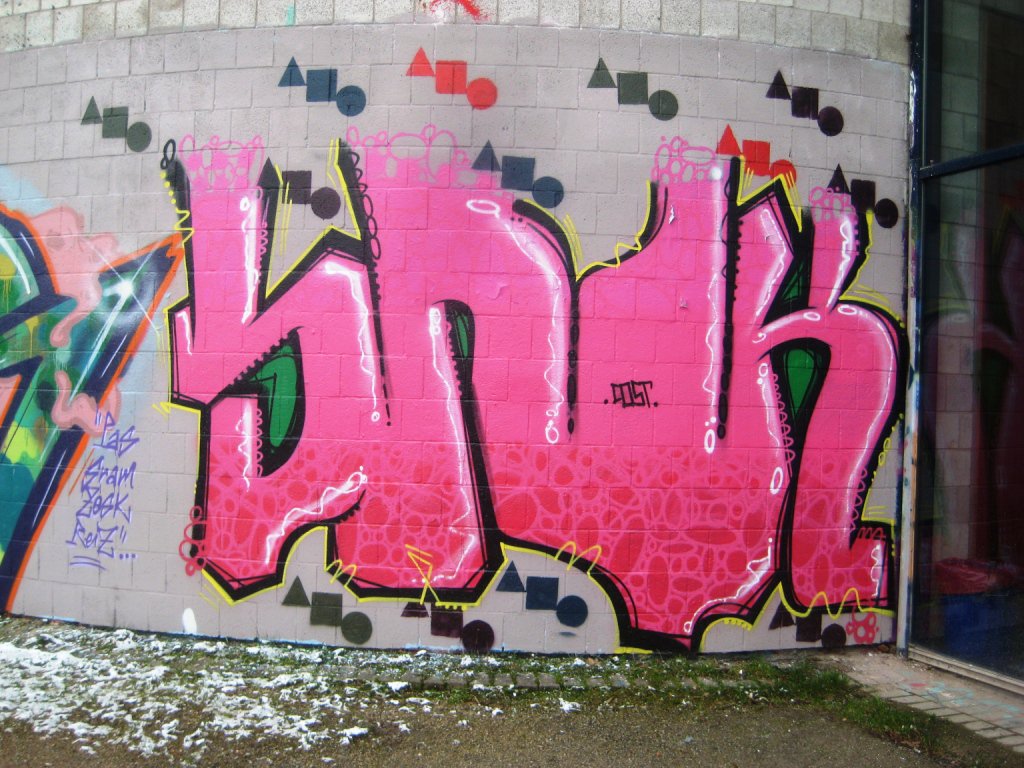 Graffiti Wall - Photo by JAMAL - snok