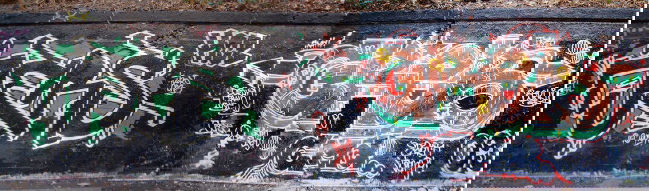 Graffiti Wall - Photo by JERSEE - jers, jersee, greb (2009)