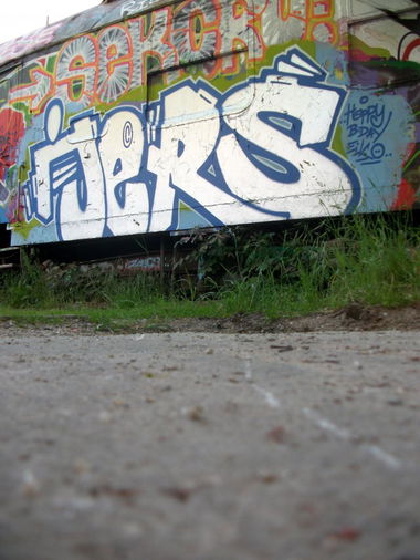 Graffiti Train - Photo by JERSEE - jers, jersee (2009)