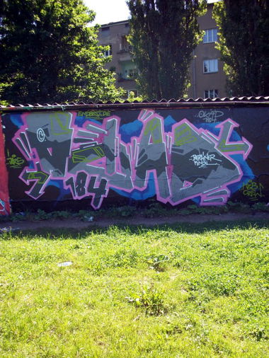 Graffiti Wall - Photo by JERSEE - oced, jersee (2010)