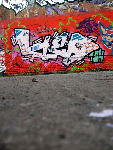 Graffiti Wall - Photo by JERSEE - jersee, oced (2010)