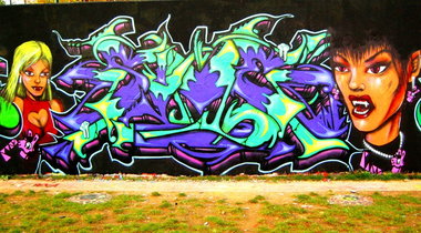 Graffiti Wall - Photo by JJoe - sime, bexa