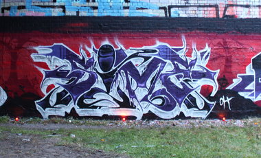 Graffiti Wall - Photo by JJoe - Sime