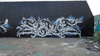 Graffiti Wall - Photo by JJoe - Sime