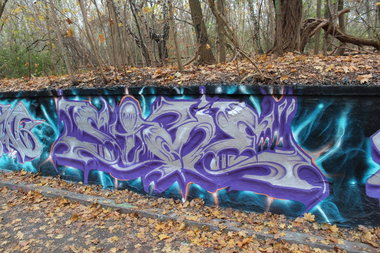 Graffiti Wall - Photo by JJoe - Sime