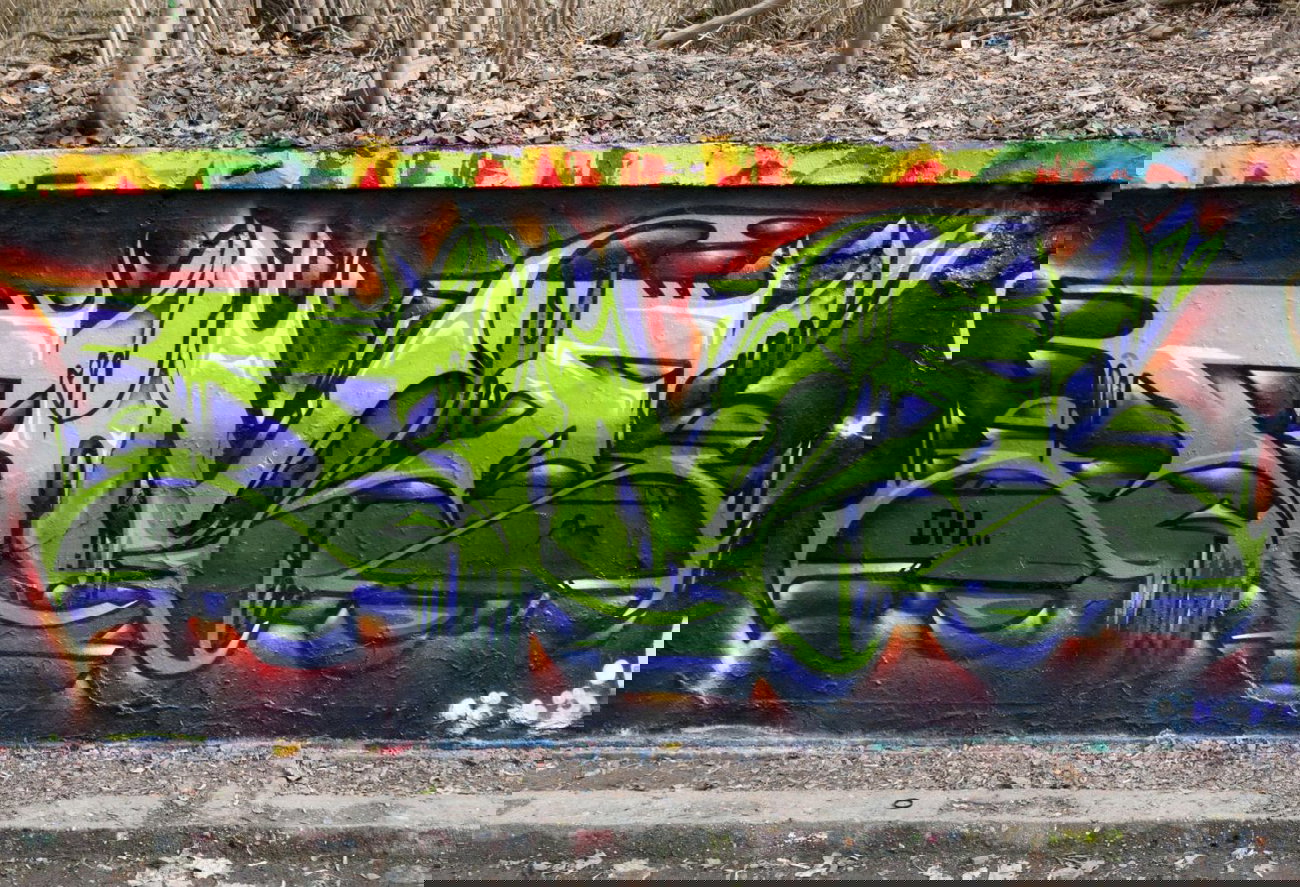 Graffiti Wall - Photo by JJoe - Sime