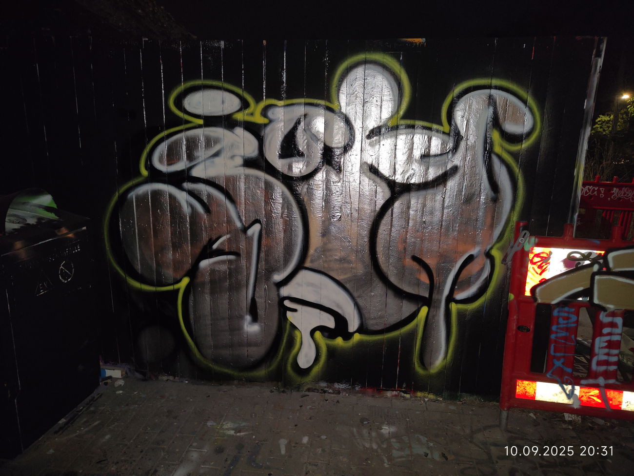 Graffiti Bombing in Leipzig - Photo by JOK (2025)