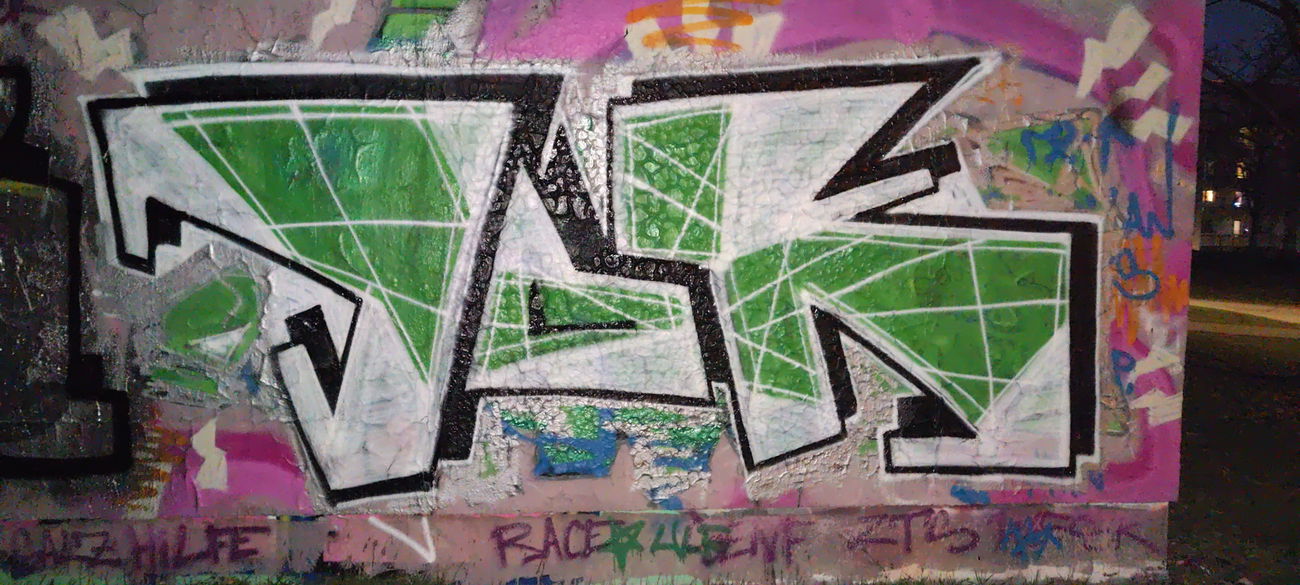 Graffiti Bombing in Deutschland - Photo by JOK (2024)