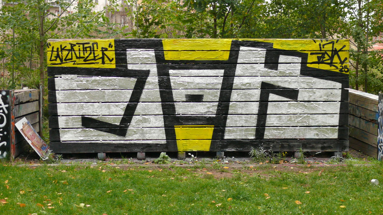 Graffiti Bombing in Leipzig - Photo by JOK (2025)