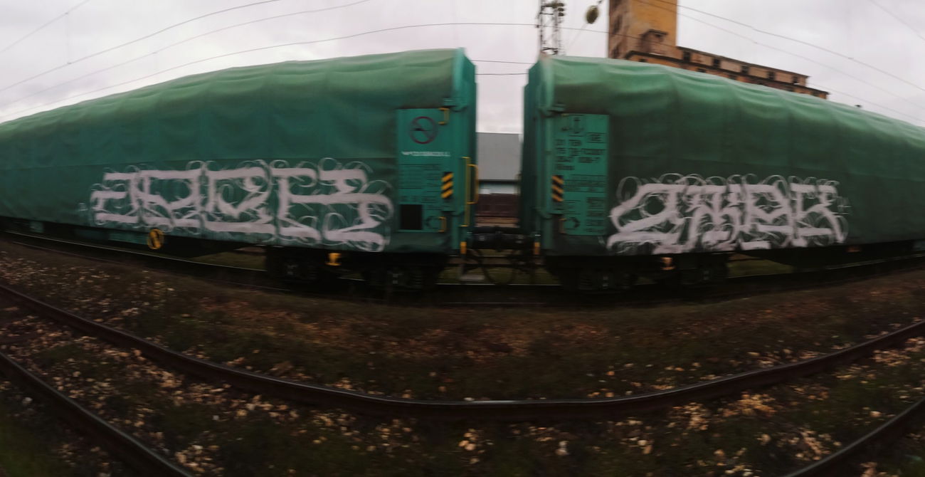 Graffiti Train in Sofia - Photo by JackPA