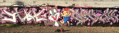 Graffiti Wall - Photo by JakeDe - Jake, JakeDe, Ucas (2013)
