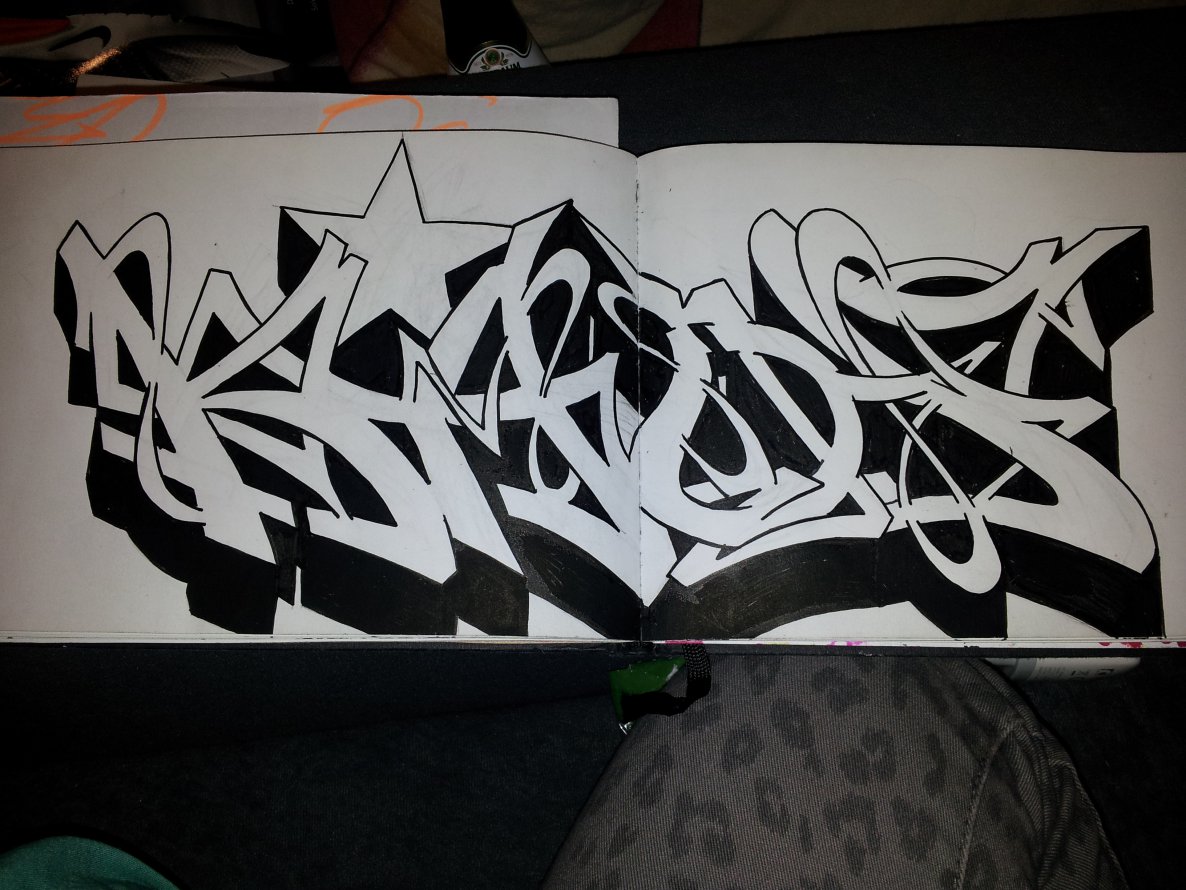 Graffiti Sketch - Photo by Jane_68 - KAOS (2013)