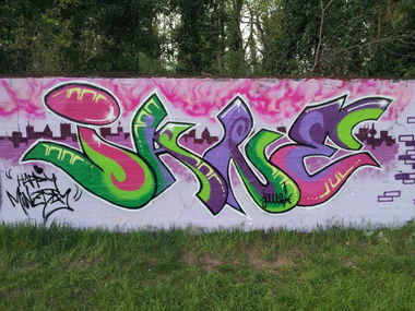 Graffiti Wall - Photo by Jane_68